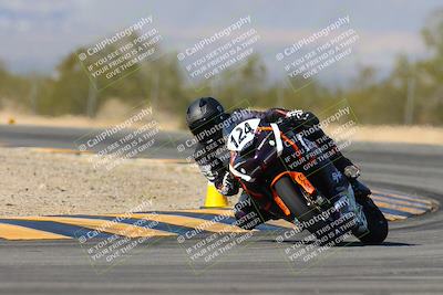 media/Feb-03-2024-SoCal Trackdays (Sat) [[767c60a41c]]/8-Turn 7 (1140am)/